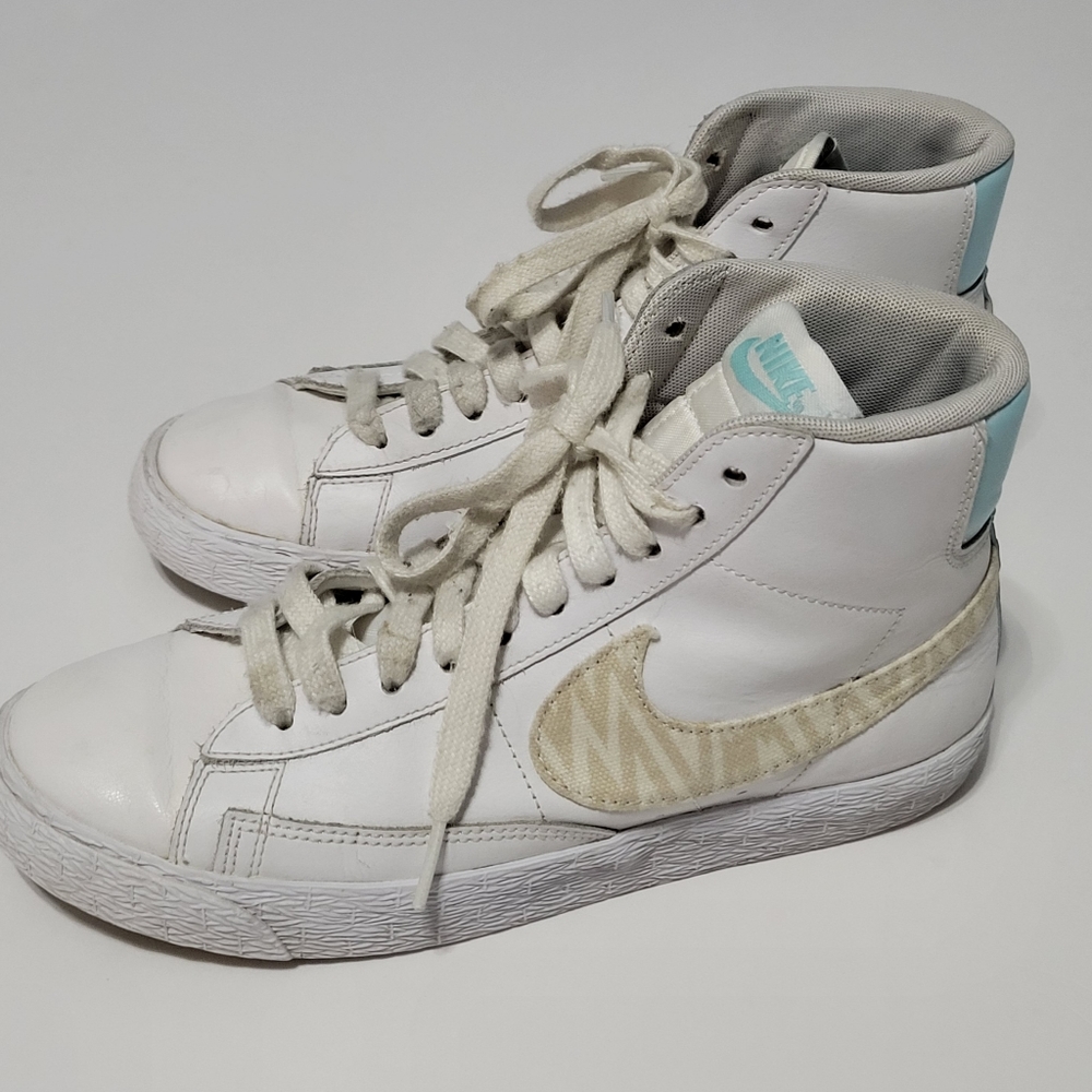 Nike Blazer Mid Men's Sz 6Shoes Sneakers White Teal Blue & Zig Zag 586304-103